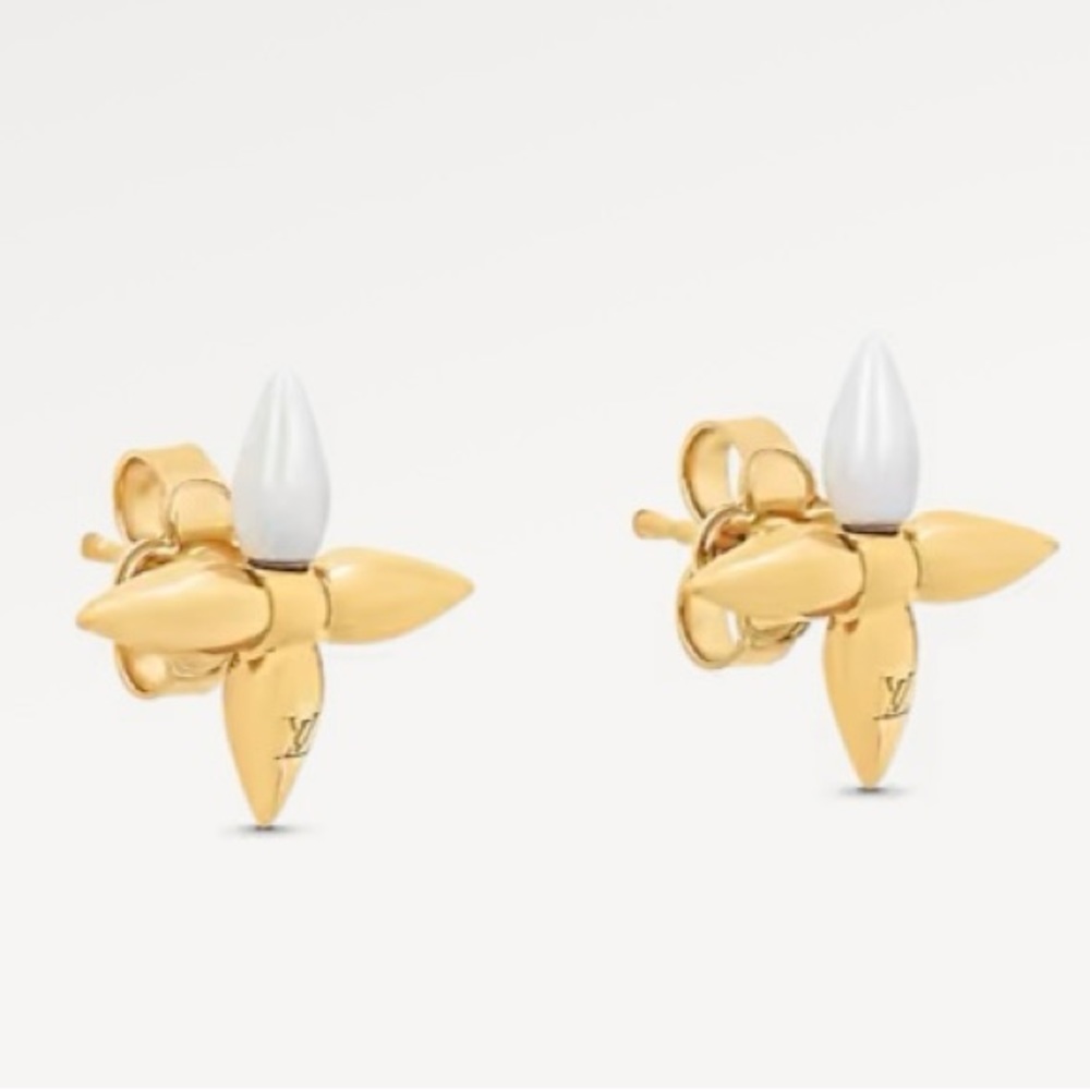 Louis Vuitton Louisette earrings and Necklace - selling as set only. Price firm